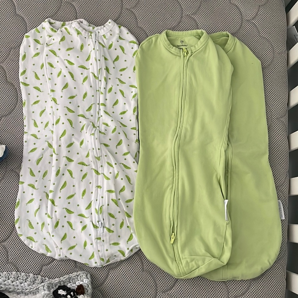 Swaddle me newborn zipper swaddles. 4 pack.